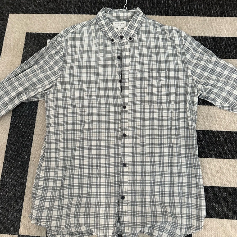 Front Street Plaid Button Down Size XL (~42 Chest)